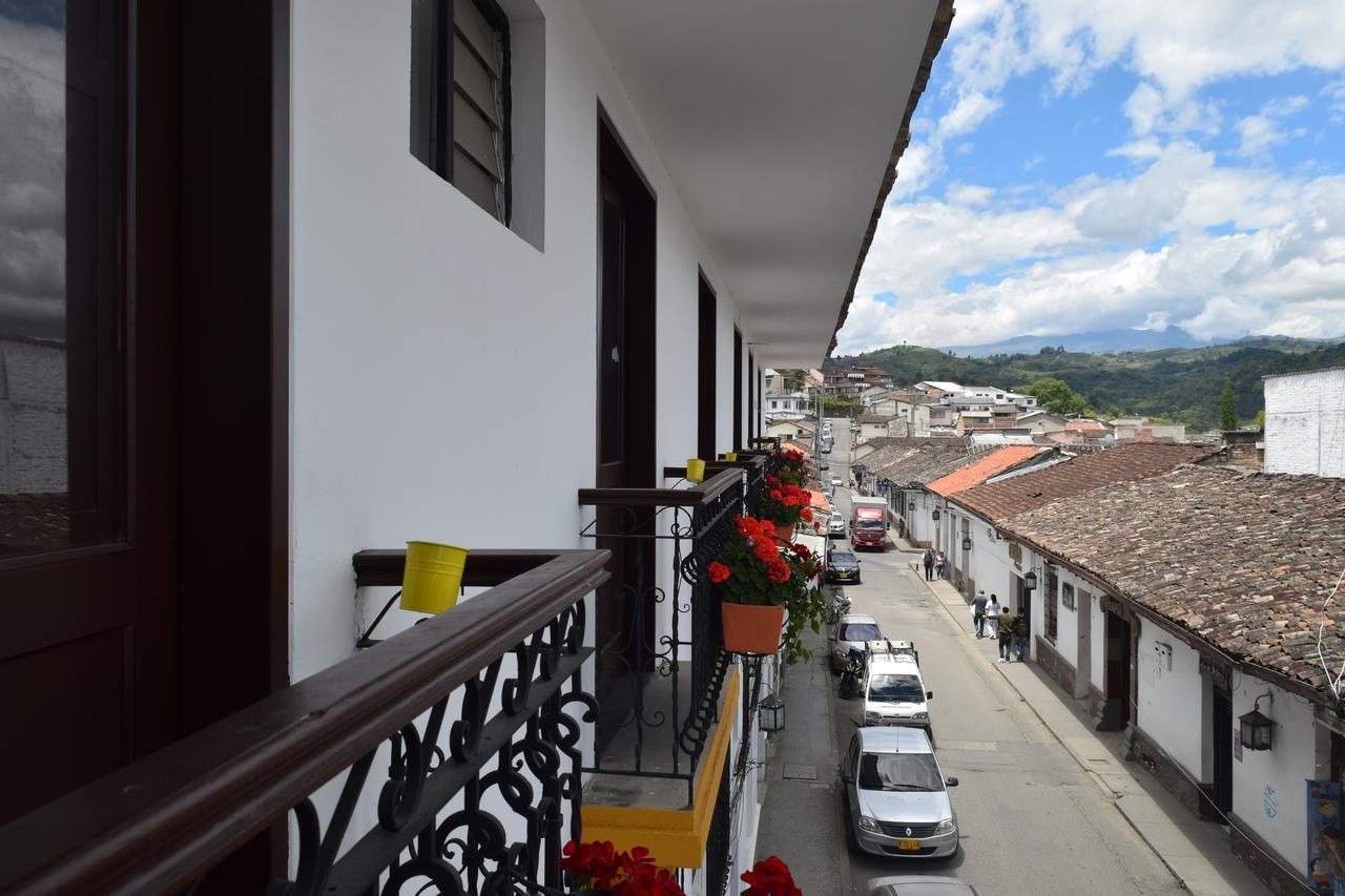 Les Balcons Hostel Popayan Εξωτερικό φωτογραφία